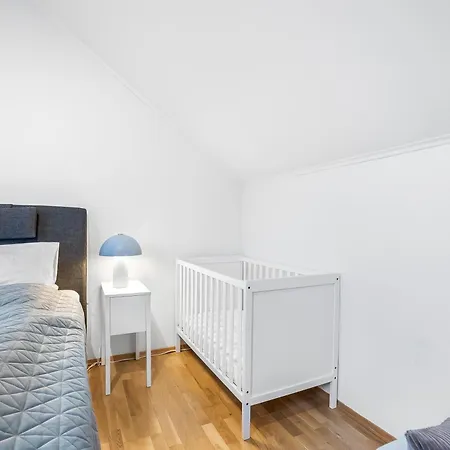 Appartement Spacious 3bd Two Level Close To Centre *