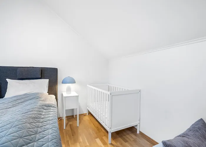 Διαμέρισμα Spacious 3bd Two Level Close To Centre *