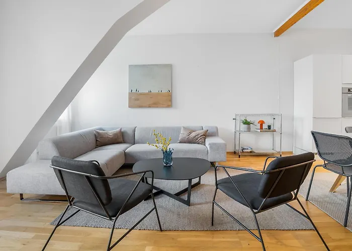 Διαμέρισμα Spacious 3bd Two Level Close To Centre *